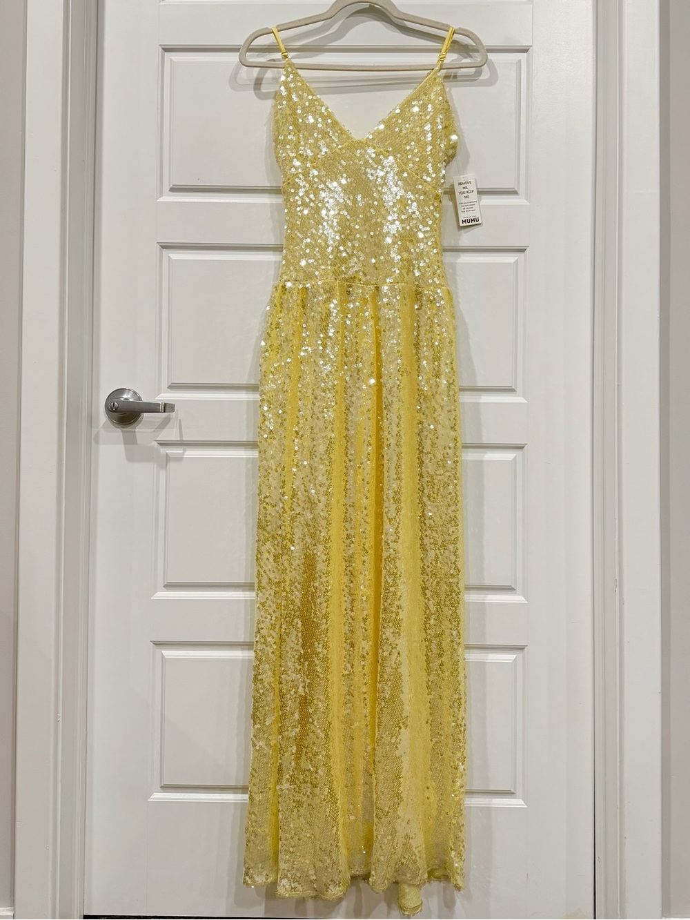 Show Me Your Mumu Gwen Maxi Dress Yellow Sequin Mermaid Gown Size M NWT Wedding - Picture 3 of 8